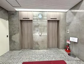 四ツ橋セントラルの外観