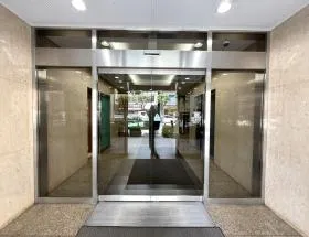 大阪産業の外観