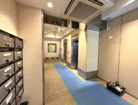 四ツ橋養田の外観
