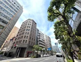 四ツ橋新興産の外観