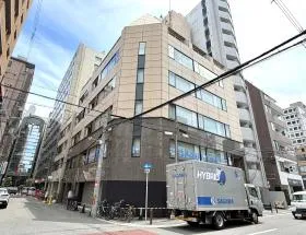 四ツ橋YMビル(四ツ橋ワイエムビル)の外観