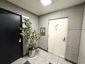四ツ橋YMビル(四ツ橋ワイエムビル)の外観