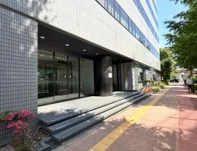 ニッセイ新大阪南口の外観