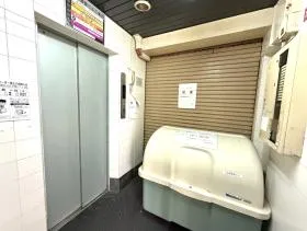 三京新御堂の外観