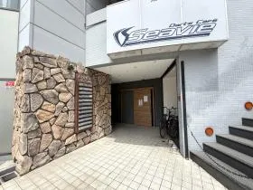 アネックス新大阪の外観