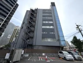 新大阪グランプリの外観