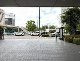 KDX新大阪ビル(ケーディーエックス新大阪ビル)の外観
