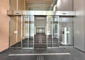 住友生命新大阪北の外観