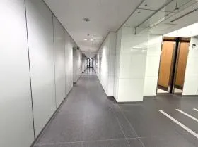 住友生命新大阪北の外観