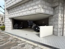 ラクラス新大阪の外観