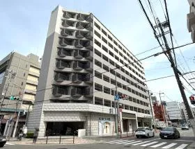 ラクラス新大阪の外観
