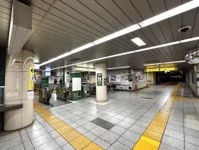 都営三田線「御成門駅」