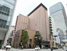 住友成泉ビルディングの外観