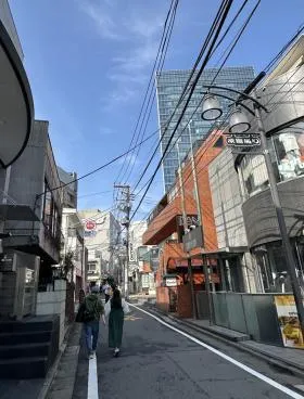 MANA表参道の外観