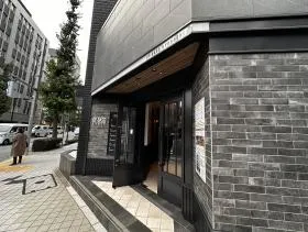 JP-BASE京橋の外観