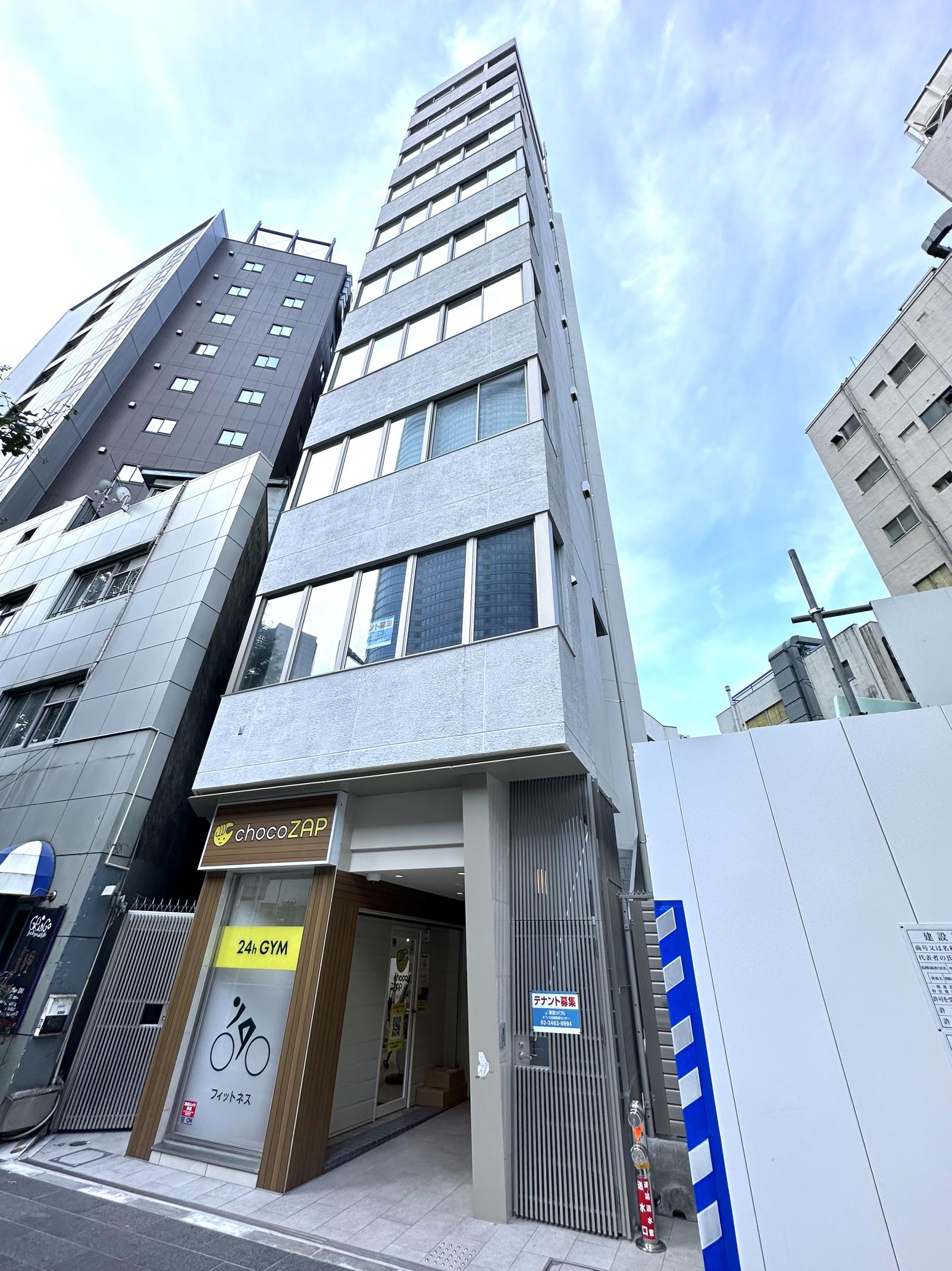 東京都港区六本木