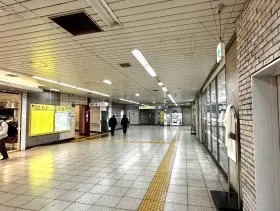 新富町駅