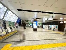 JR浜松町駅（山手線・京浜東北線）