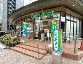 ファミリーマート