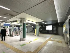 青山一丁目駅