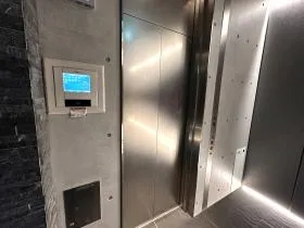 エスパシオ新富町の外観