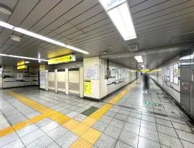 都営三田線「御成門駅」