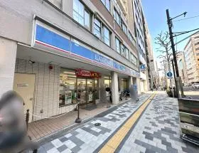 ローソンを通過する