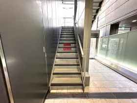 田中恒産ビルの外観
