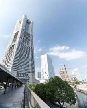 Regus(リージャス)横浜ランドマークタワーの外観写真