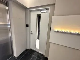 Biz Feel KAYABACHO(Biz Feel 茅場町)の外観