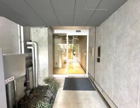 コエル渋谷イーストビルの外観