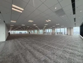 IT TOWER TOKYOの外観