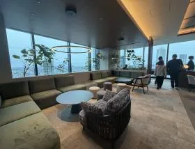 IT TOWER TOKYOの外観