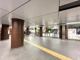 神保町駅