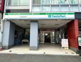 ファミリーマート