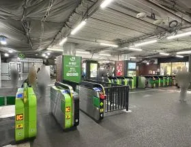 JR新橋駅
