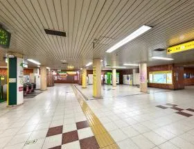 都営新宿線「浜町駅」