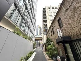 UMEDA EAST CROSSの外観