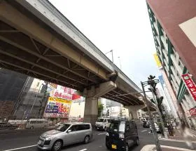 UMEDA EAST CROSSの外観
