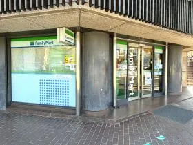 ファミリーマート