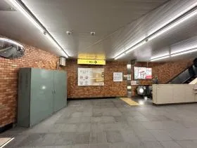 A5出入口を目指す