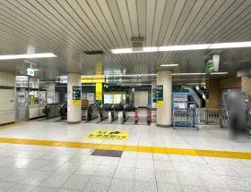 都営新宿線「岩本町駅」