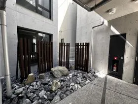 荒木町ガーデンズの外観