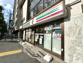 セブンイレブン