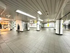 大門駅（都営浅草線・都営大江戸線）