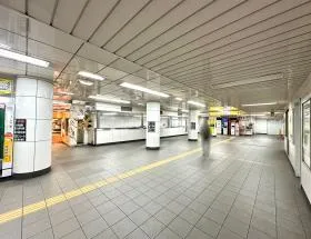 大門駅（都営浅草線・都営大江戸線）
