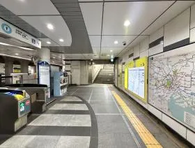 茅場町駅（東京メトロ日比谷線・東西線）