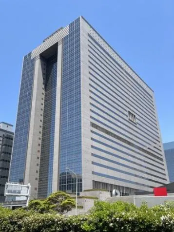 Regus(リージャス)幕張ビジネスセンタービルの外観写真