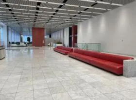 Regus(リージャス)幕張ビジネスセンタービルの外観