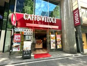 カフェ・ベローチェ